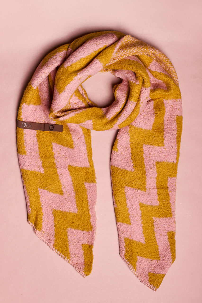 The Pink Zigzag Scarf