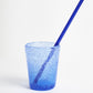 Melaminbecher mit blauen Blumen
