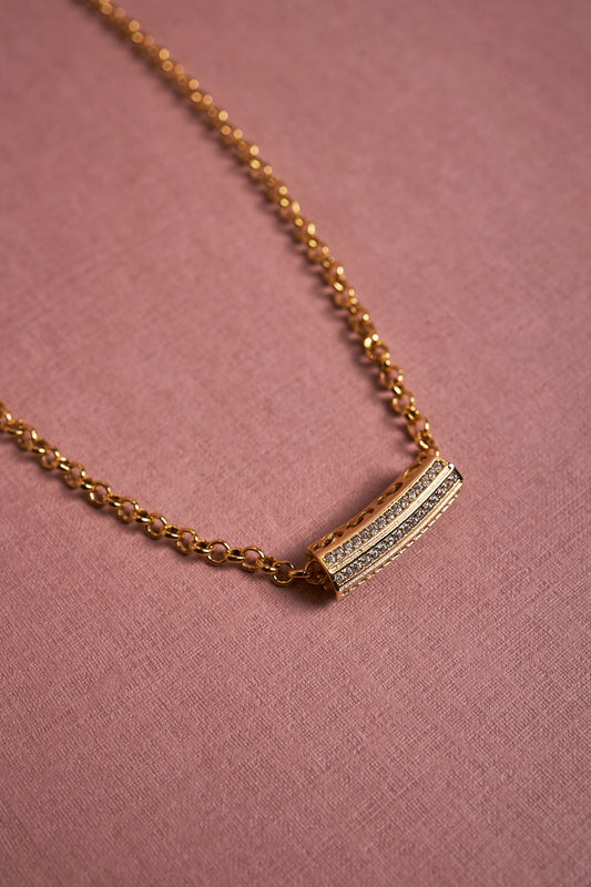 Gwen Gold Necklace