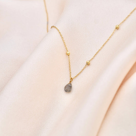 Fine Labradorite Stone Pendant Necklace